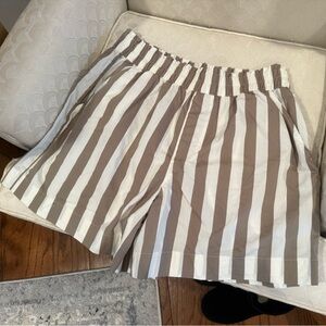 Aerie Brown and White Striped Shorts with Pockets Large Beach Summer Cotton